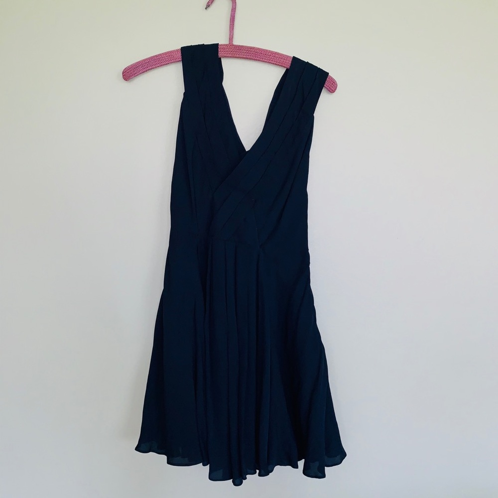 ELIZABETH AND JAMES 100% silk navy dress